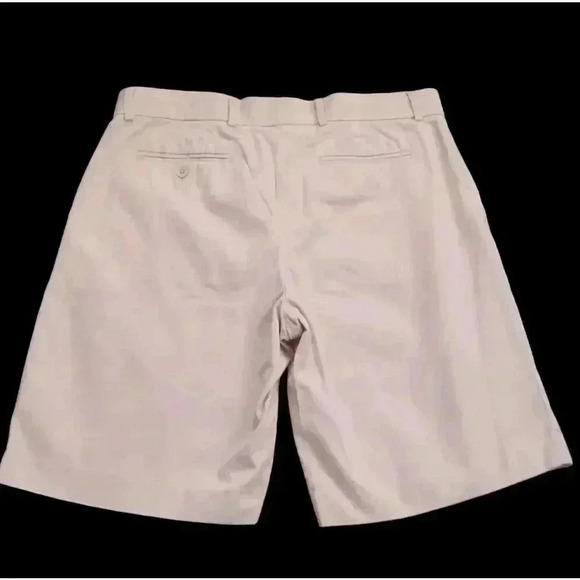 NWOT J McLaughlin Womens Khaki Shorts Size 32 - Picture 2 of 15